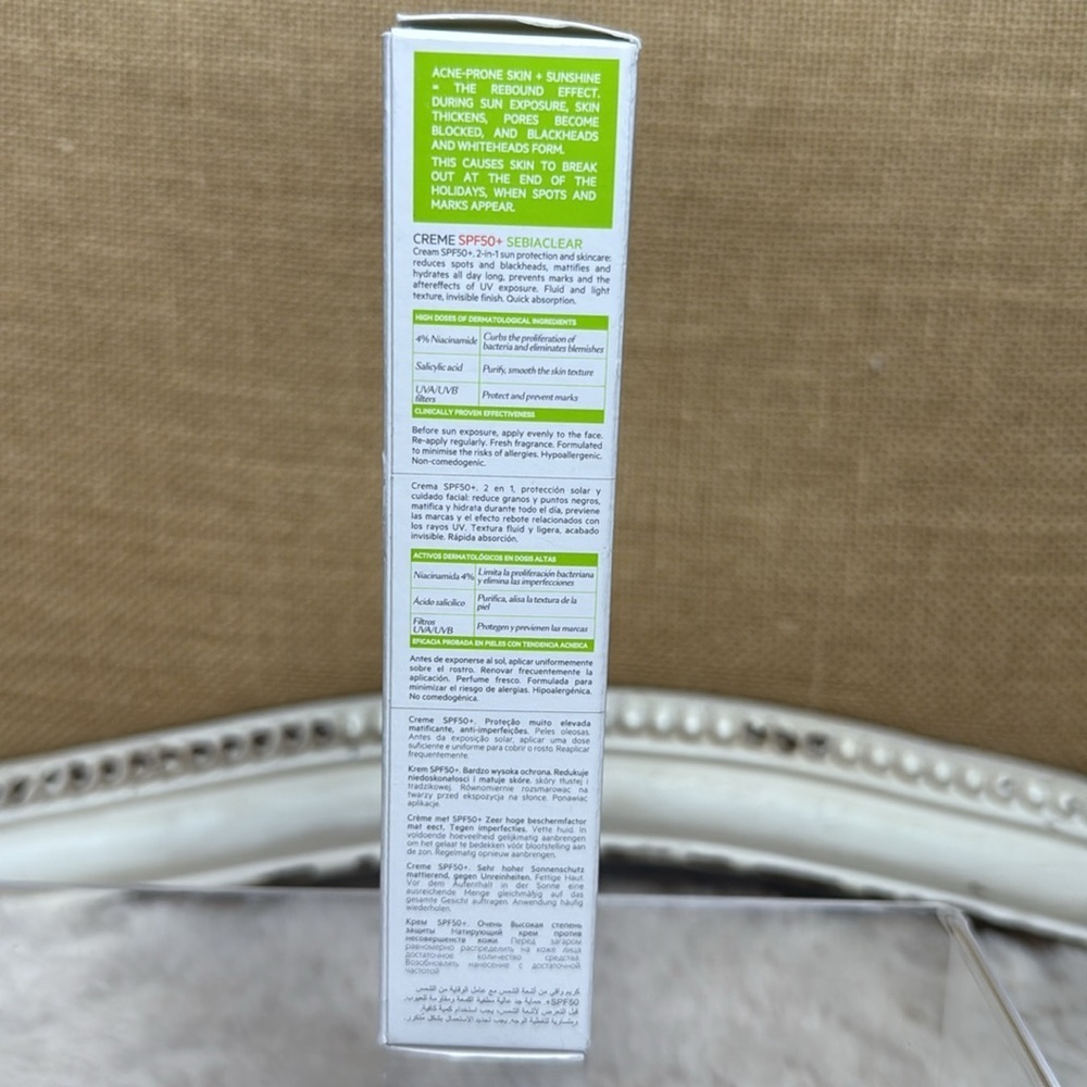 SVR Sebiaclear Creme SPF50 - Picture 5 of 6